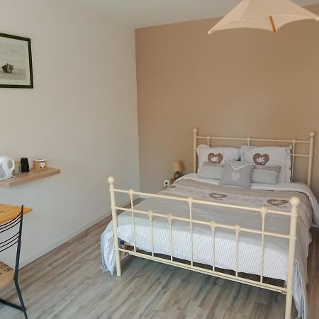2 Chambres D'Hotes Au Calme Proche Centre Ville Mont-de-Marsan Bagian luar foto